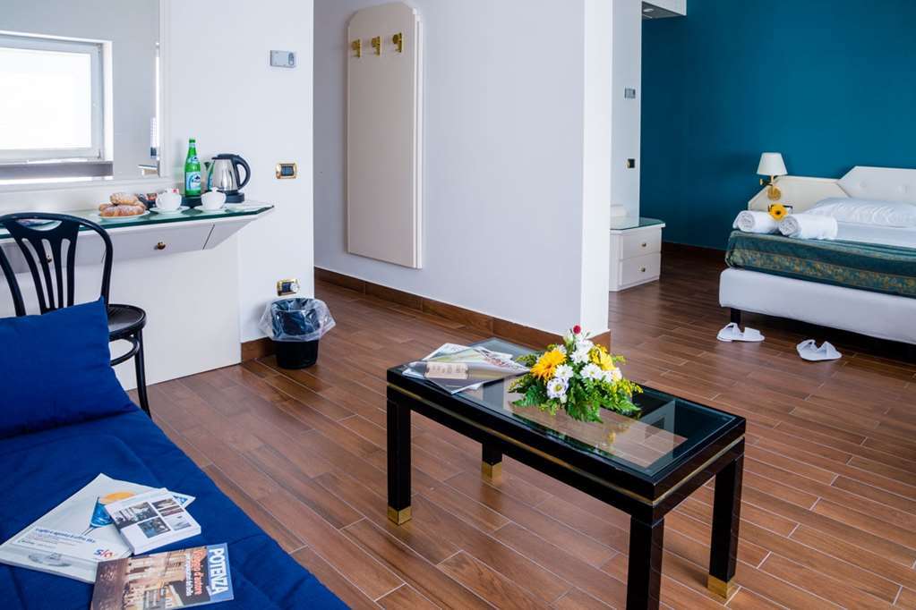 Grande Albergo Potenza Quarto foto