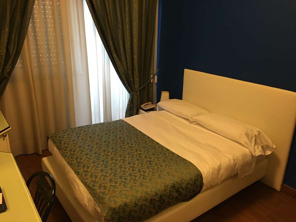 Grande Albergo Potenza Quarto foto